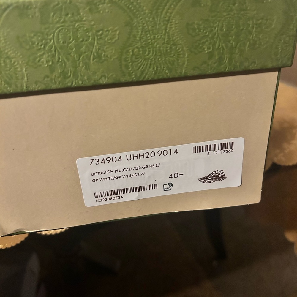 Gucci Green and White Athletic Shoes